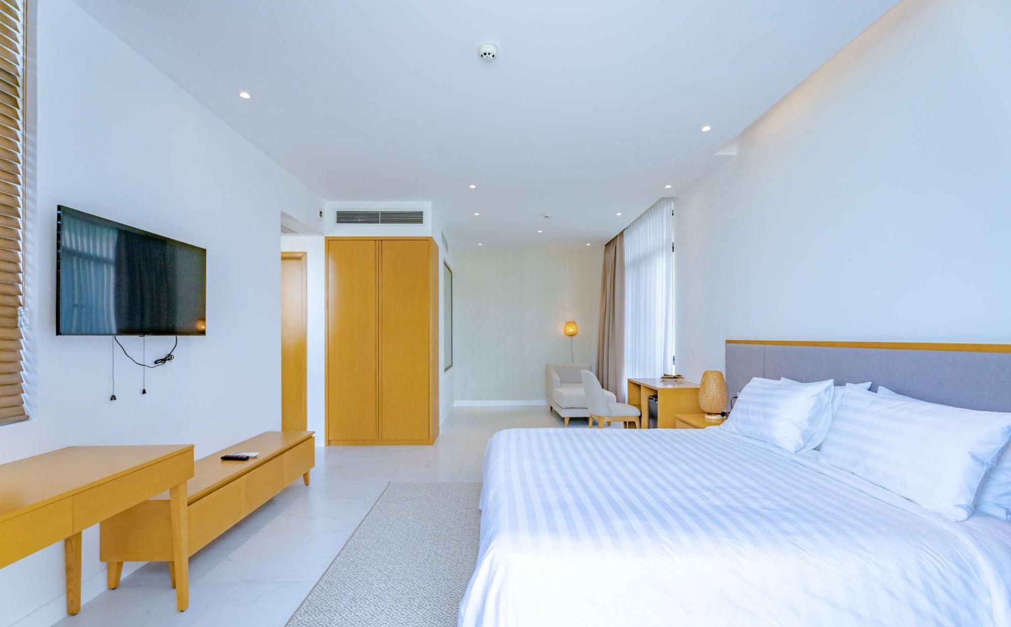 Mysterio Pool Villas & Resort Cam Ranh Exterior photo